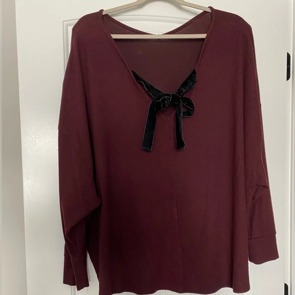 🛍️SALE…Maurices Deep Burgundy Long Sleeve Top - Picture 3 of 6